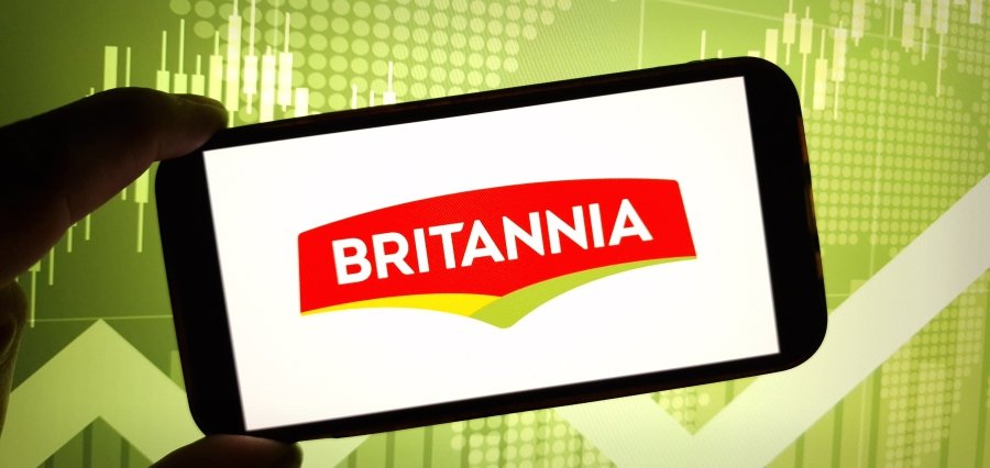 Britannia Industries Q3FY26 Net Profit Rises 17%, Shares Jump Nearly 5%