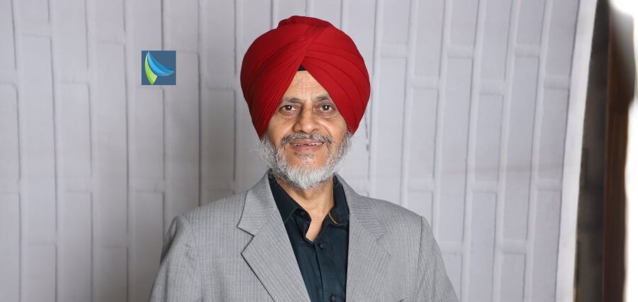 Dr Harvinder Singh
